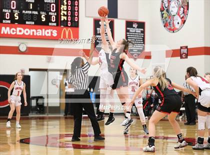Thumbnail 1 in Liberty Union vs Circleville  photogallery.