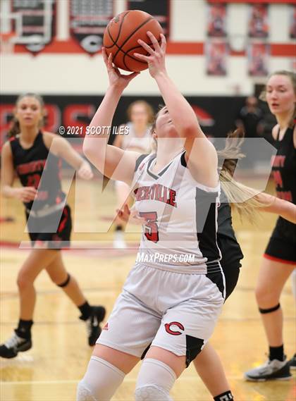 Thumbnail 3 in Liberty Union vs Circleville  photogallery.