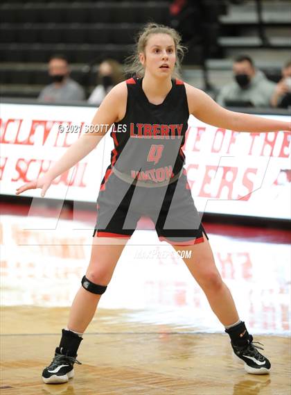 Thumbnail 3 in Liberty Union vs Circleville  photogallery.
