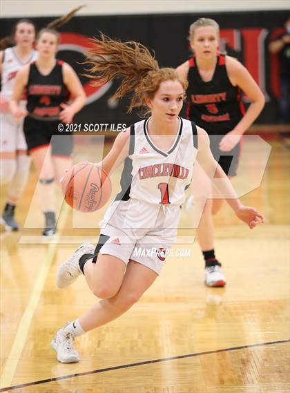 Thumbnail 3 in Liberty Union vs Circleville  photogallery.