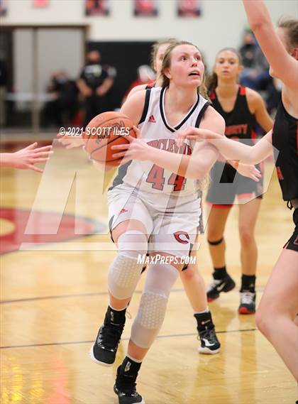 Thumbnail 2 in Liberty Union vs Circleville  photogallery.