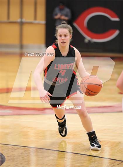 Thumbnail 2 in Liberty Union vs Circleville  photogallery.