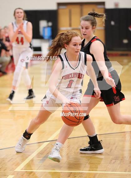 Thumbnail 1 in Liberty Union vs Circleville  photogallery.