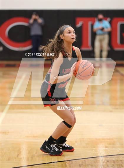 Thumbnail 2 in Liberty Union vs Circleville  photogallery.