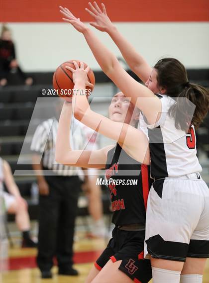 Thumbnail 1 in Liberty Union vs Circleville  photogallery.