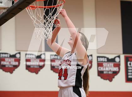 Thumbnail 1 in Liberty Union vs Circleville  photogallery.