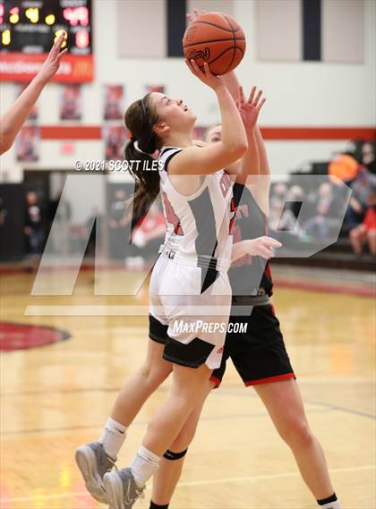 Thumbnail 1 in Liberty Union vs Circleville  photogallery.