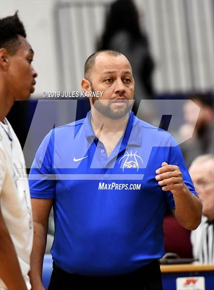 Thumbnail 2 in Desert Oasis vs Sierra Vista photogallery.