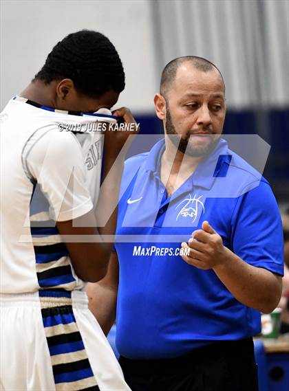 Thumbnail 1 in Desert Oasis vs Sierra Vista photogallery.