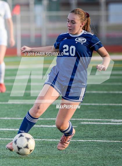 Thumbnail 3 in Campo Verde vs. Pinnacle (Coyote Classic Tournament) photogallery.
