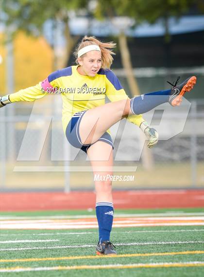 Thumbnail 2 in Campo Verde vs. Pinnacle (Coyote Classic Tournament) photogallery.