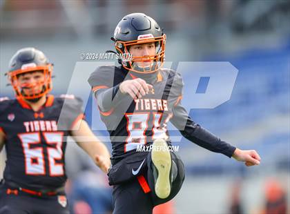 Thumbnail 1 in Liberty Center vs. Ironton (OHSAA Division 5 Final) photogallery.