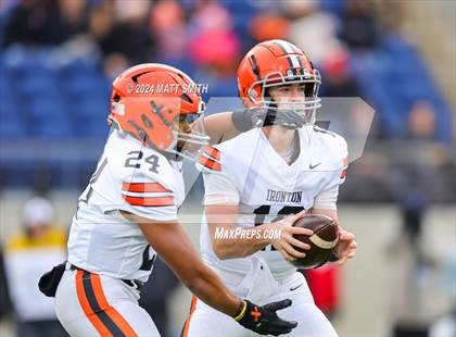 Thumbnail 1 in Liberty Center vs. Ironton (OHSAA Division 5 Final) photogallery.