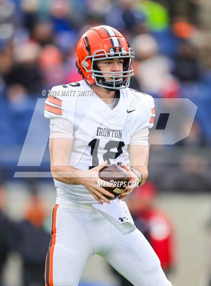 Thumbnail 3 in Liberty Center vs. Ironton (OHSAA Division 5 Final) photogallery.
