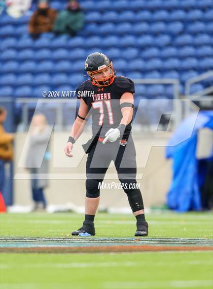 Thumbnail 1 in Liberty Center vs. Ironton (OHSAA Division 5 Final) photogallery.