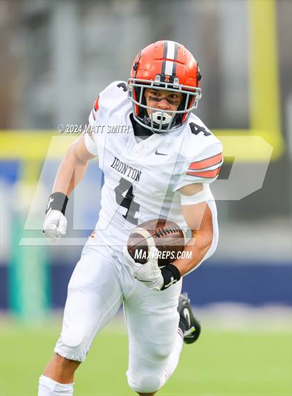 Thumbnail 3 in Liberty Center vs. Ironton (OHSAA Division 5 Final) photogallery.
