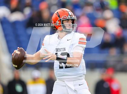 Thumbnail 2 in Liberty Center vs. Ironton (OHSAA Division 5 Final) photogallery.