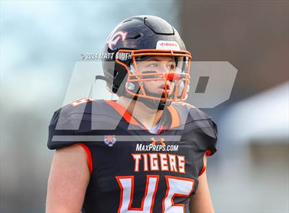Thumbnail 2 in Liberty Center vs. Ironton (OHSAA Division 5 Final) photogallery.