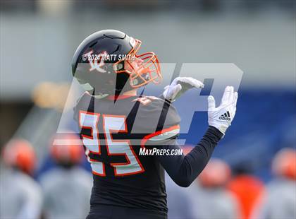 Thumbnail 2 in Liberty Center vs. Ironton (OHSAA Division 5 Final) photogallery.