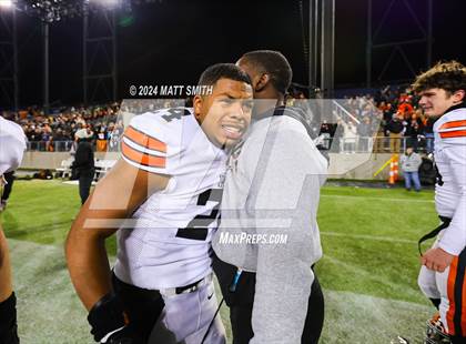 Thumbnail 1 in Liberty Center vs. Ironton (OHSAA Division 5 Final) photogallery.
