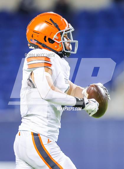 Thumbnail 2 in Liberty Center vs. Ironton (OHSAA Division 5 Final) photogallery.