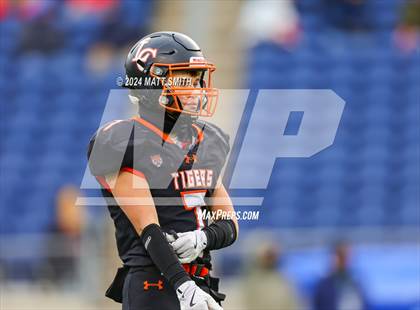Thumbnail 3 in Liberty Center vs. Ironton (OHSAA Division 5 Final) photogallery.