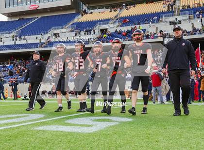 Thumbnail 3 in Liberty Center vs. Ironton (OHSAA Division 5 Final) photogallery.