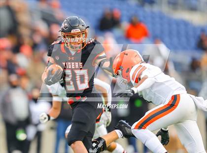Thumbnail 2 in Liberty Center vs. Ironton (OHSAA Division 5 Final) photogallery.