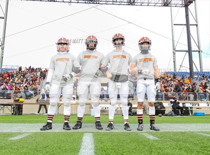 Thumbnail 2 in Liberty Center vs. Ironton (OHSAA Division 5 Final) photogallery.