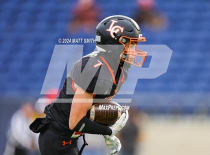 Thumbnail 2 in Liberty Center vs. Ironton (OHSAA Division 5 Final) photogallery.