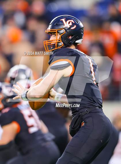 Thumbnail 1 in Liberty Center vs. Ironton (OHSAA Division 5 Final) photogallery.