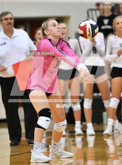 Thumbnail 2 in Rouse @ Vandegrift photogallery.