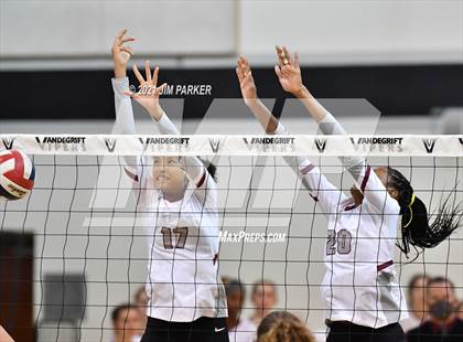 Thumbnail 1 in Rouse @ Vandegrift photogallery.