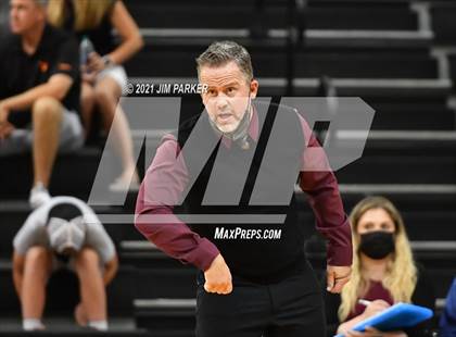 Thumbnail 3 in Rouse @ Vandegrift photogallery.