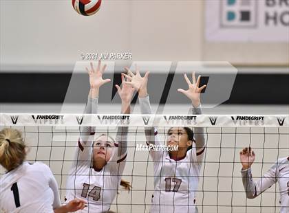Thumbnail 1 in Rouse @ Vandegrift photogallery.