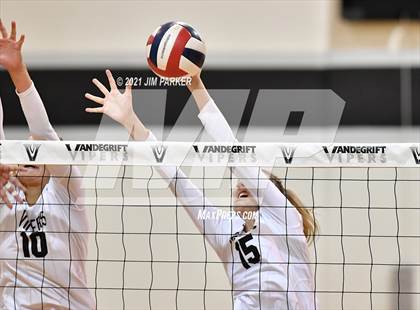 Thumbnail 1 in Rouse @ Vandegrift photogallery.