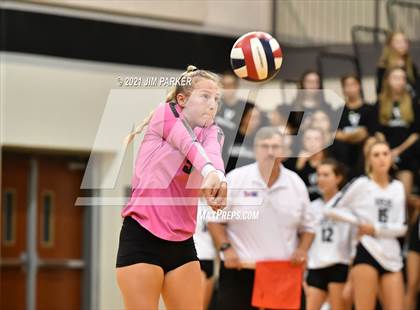 Thumbnail 3 in Rouse @ Vandegrift photogallery.