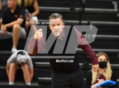 Thumbnail 2 in Rouse @ Vandegrift photogallery.