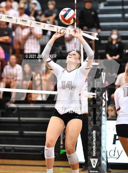 Thumbnail 1 in Rouse @ Vandegrift photogallery.