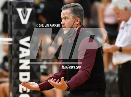 Thumbnail 1 in Rouse @ Vandegrift photogallery.
