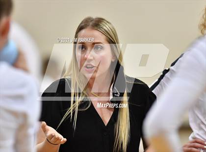 Thumbnail 3 in Rouse @ Vandegrift photogallery.
