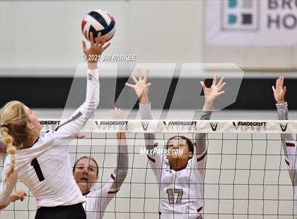 Thumbnail 3 in Rouse @ Vandegrift photogallery.