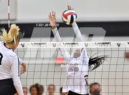 Thumbnail 1 in Rouse @ Vandegrift photogallery.