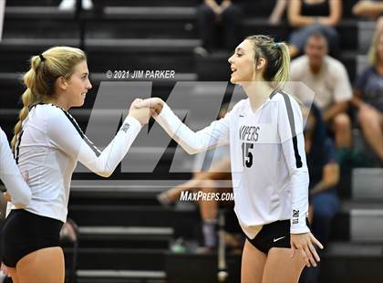 Thumbnail 3 in Rouse @ Vandegrift photogallery.