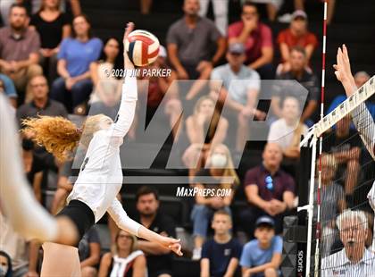 Thumbnail 3 in Rouse @ Vandegrift photogallery.