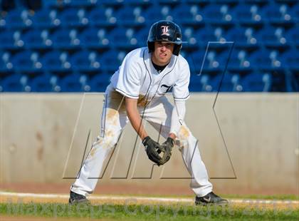 Thumbnail 3 in Libertyville v. Maine South (IHSA Class 4A Super-Sectional Final) photogallery.