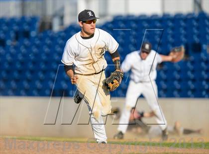 Thumbnail 2 in Libertyville v. Maine South (IHSA Class 4A Super-Sectional Final) photogallery.