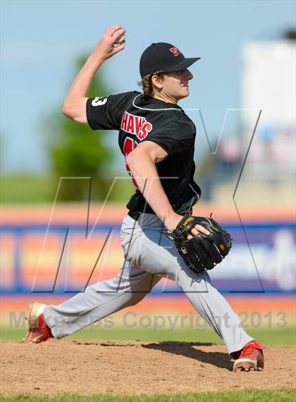 Thumbnail 2 in Libertyville v. Maine South (IHSA Class 4A Super-Sectional Final) photogallery.