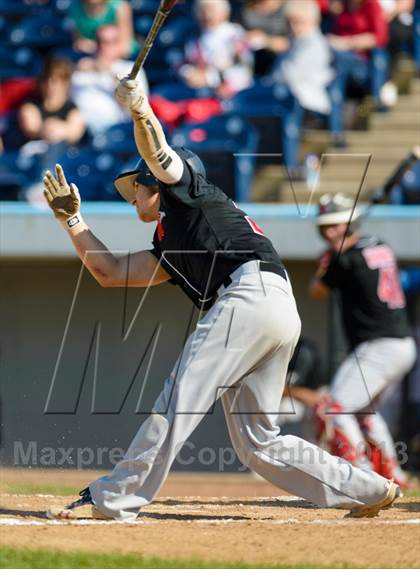 Thumbnail 1 in Libertyville v. Maine South (IHSA Class 4A Super-Sectional Final) photogallery.