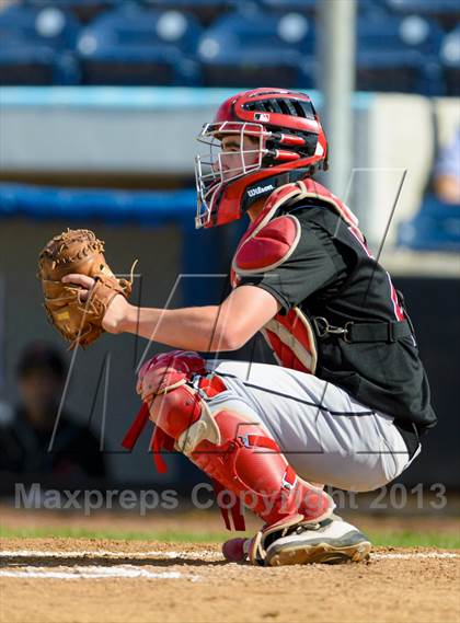 Thumbnail 3 in Libertyville v. Maine South (IHSA Class 4A Super-Sectional Final) photogallery.